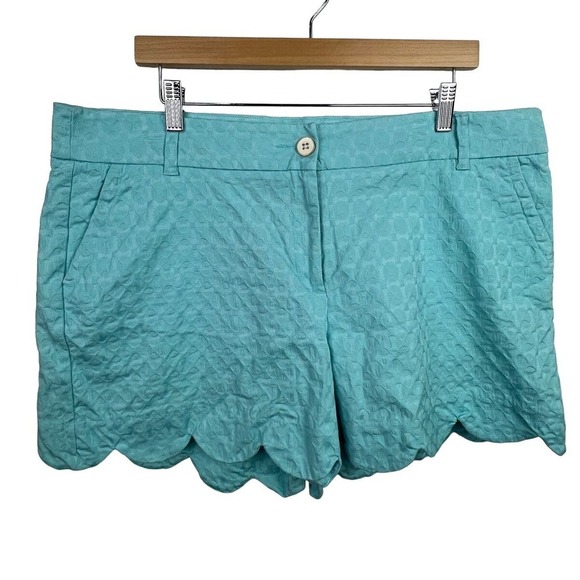 EUC Crown & Ivy Size 16 SHELBY Textured Turquoise Scalloped Hem Shorts - Picture 1 of 9